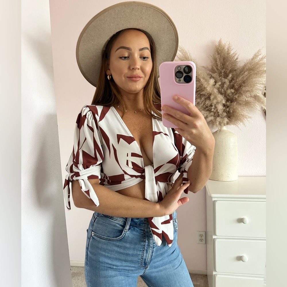 Express Tie Crop Top